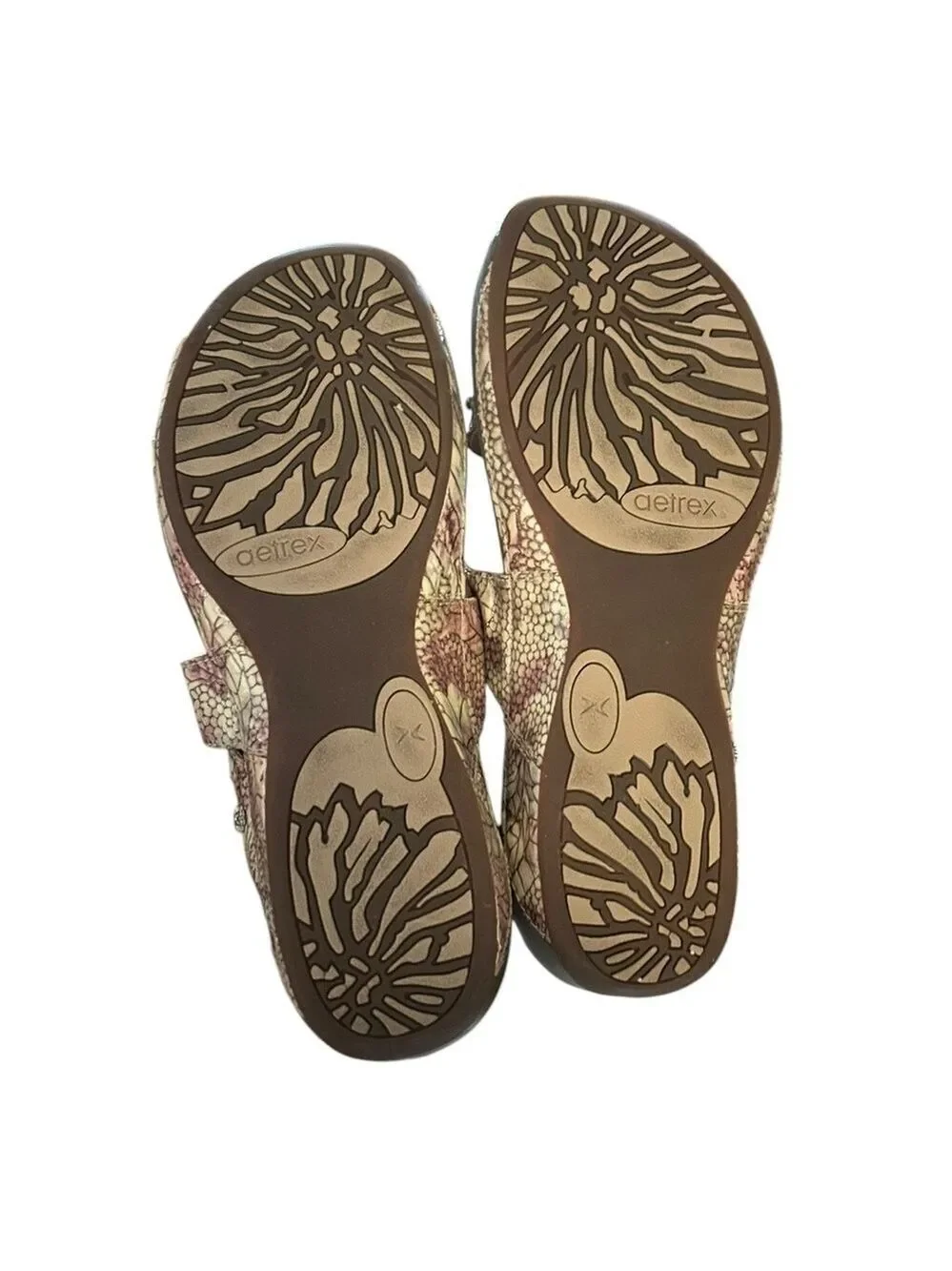 AETREX Izzy Adjustable Slide Sandals Rose Cream Gold Snakeskin Silvertone Studs